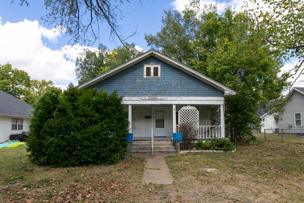309 JASPER ST, AURORA, MO 65605 - Image 1f2877cd5024c8af693298f815e4789b/3556721075