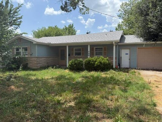 728 S SAINT CHARLES AVE, JOPLIN, MO 64801 - Image 1fbb77b8c8d04b515c635f9af5667b3d/305349565