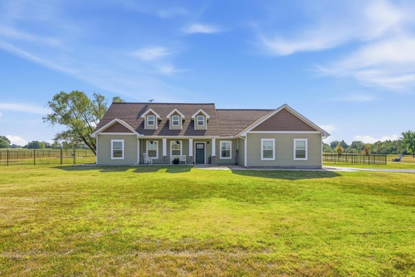 11034 KAMOE LN, NEOSHO, MO 64850 - Image 1fff84c7bb69d0cdffd52eeef591b636/1262035504