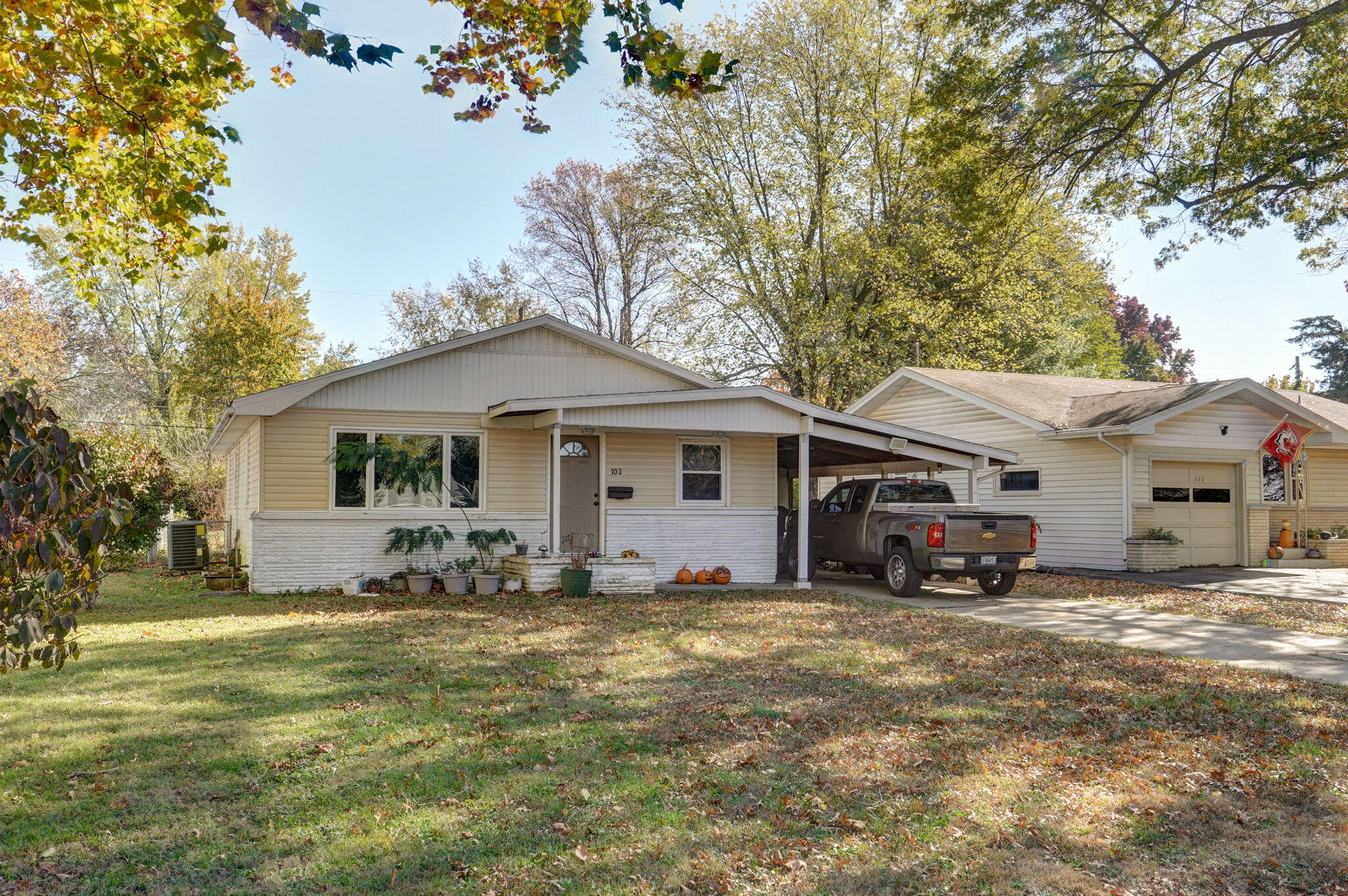 Link Est - Residential Income