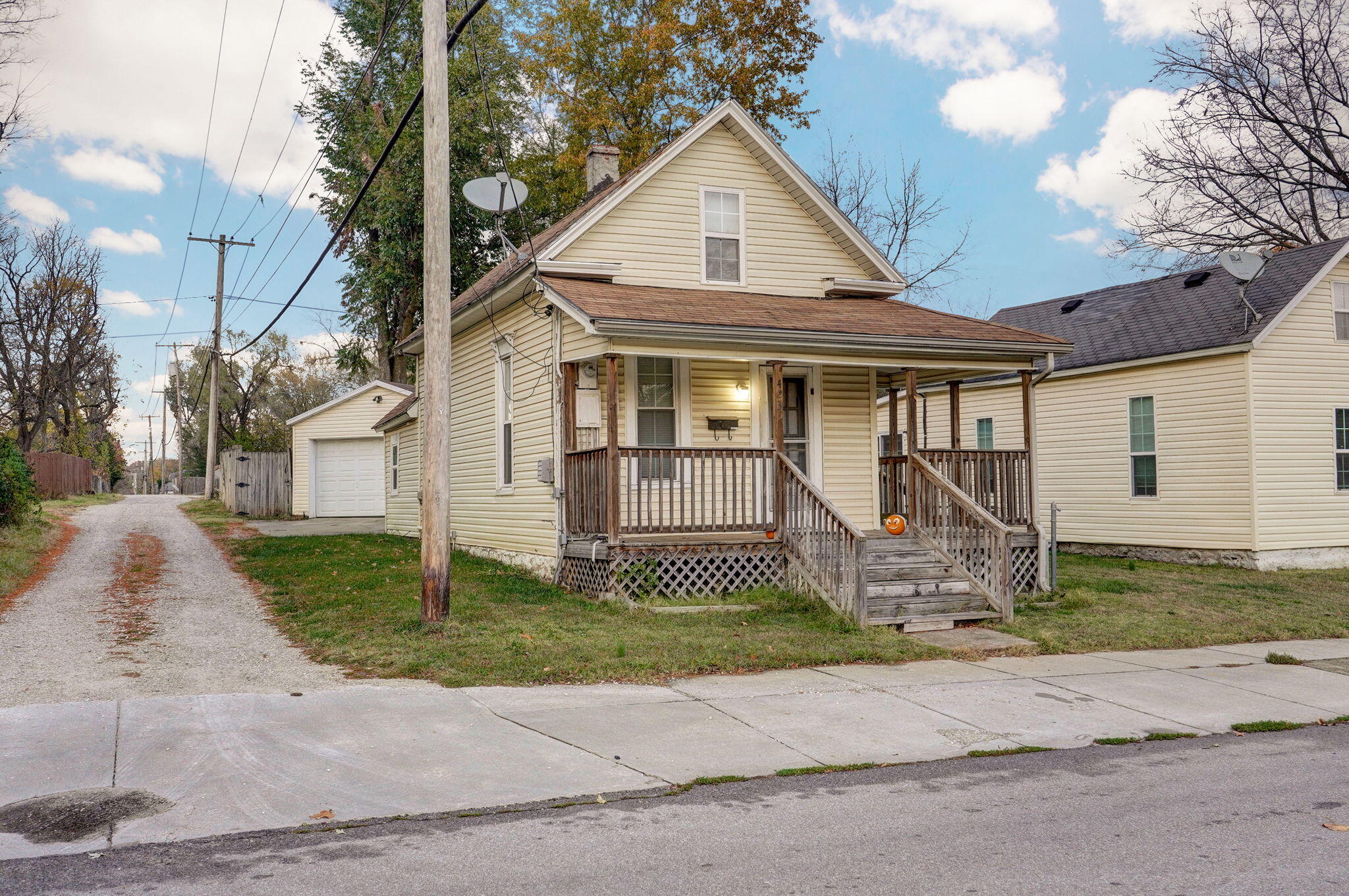 Link Est - Residential Income