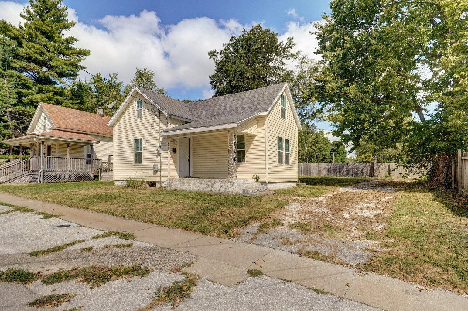 Link Est - Residential Income