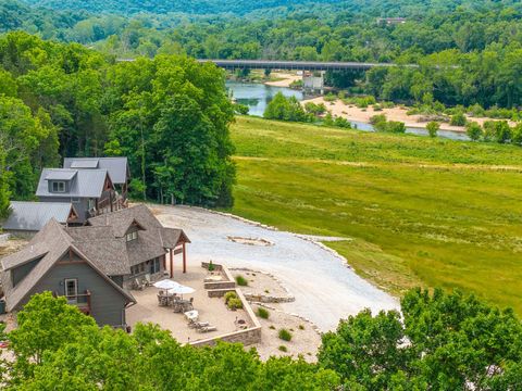 Photo of 1326 Bald Eagle Drive, Galena, MO 65656 (MLS # 60324390)
