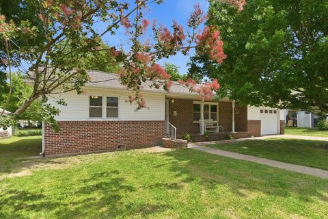 Photo of 108 S 11th Street, Sarcoxie, MO 64862 (MLS # 60324141)