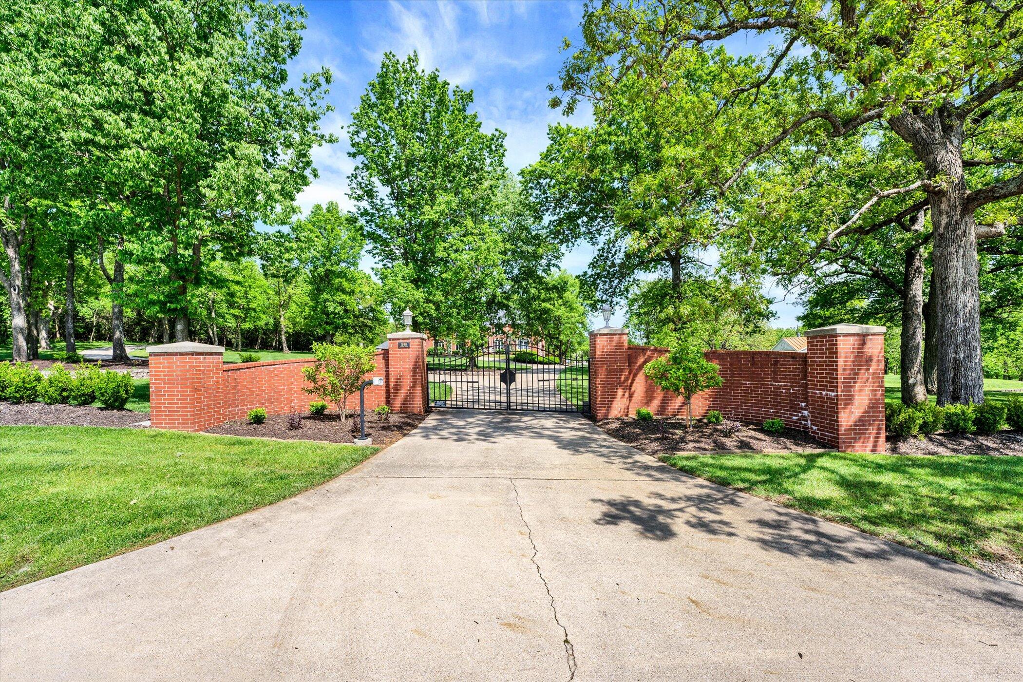1690 S Royal Drive