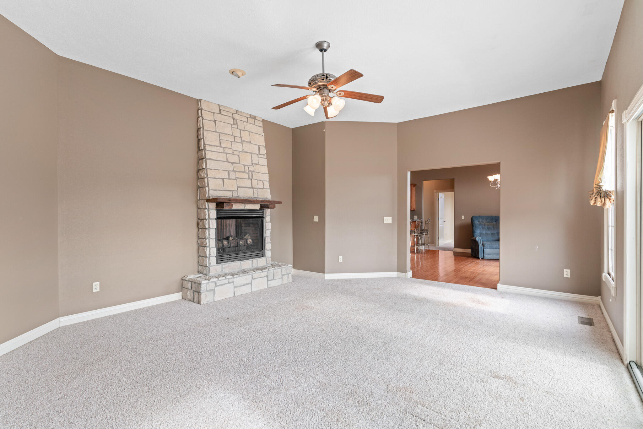 Eaglesgate - Residential
