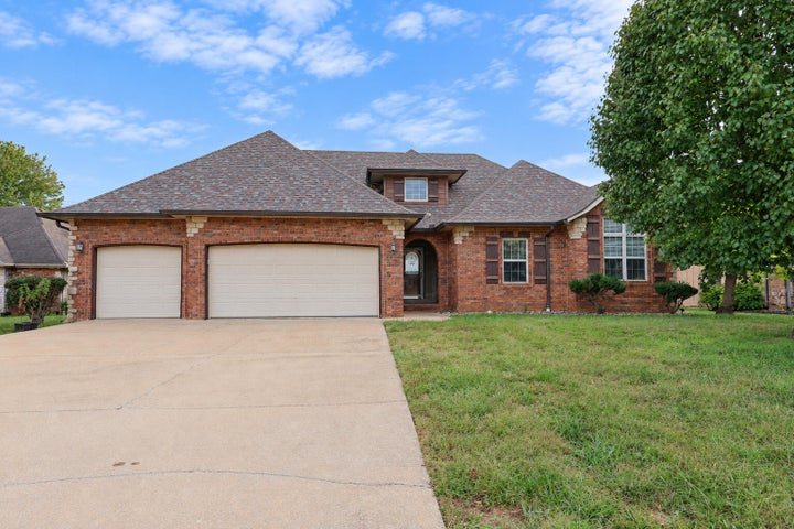 Photo 1 of 35 — 802 E Current Drive, Ozark, MO 65721