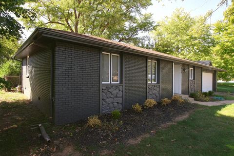 Photo of 4959 S Mccann Avenue, Springfield, MO 65804 (MLS # 60311744)