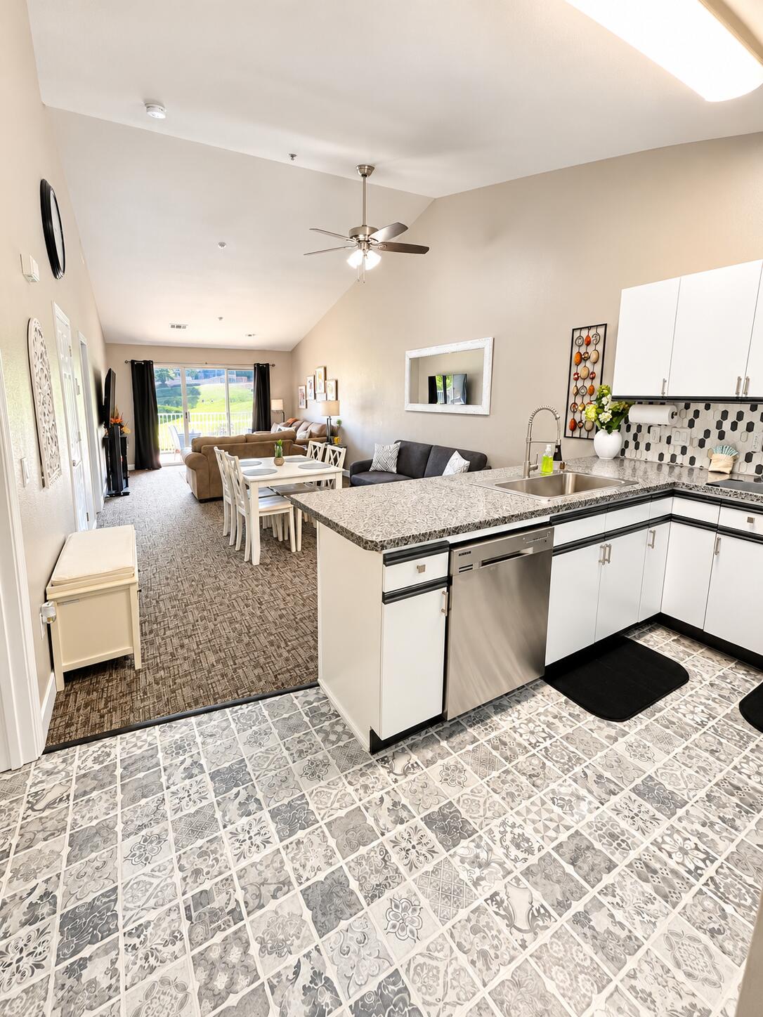 31 Golfshores Drive Apt 18