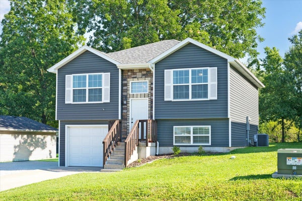 111 W CRAIG ST, STOCKTON, MO 65785 - Image 2563ca4cd087fd29e509467e473febcd/2089538696