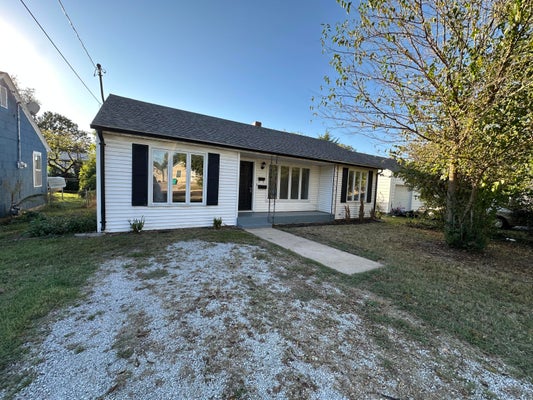 357 N WEST AVE, SPRINGFIELD, MO 65802 - Image 2b1679211bf84a63d7a7c1565d4383bb/353169648