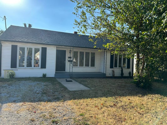 357 N WEST AVE, SPRINGFIELD, MO 65802 - Image 2b1679211bf84a63d7a7c1565d4383bb/935512270