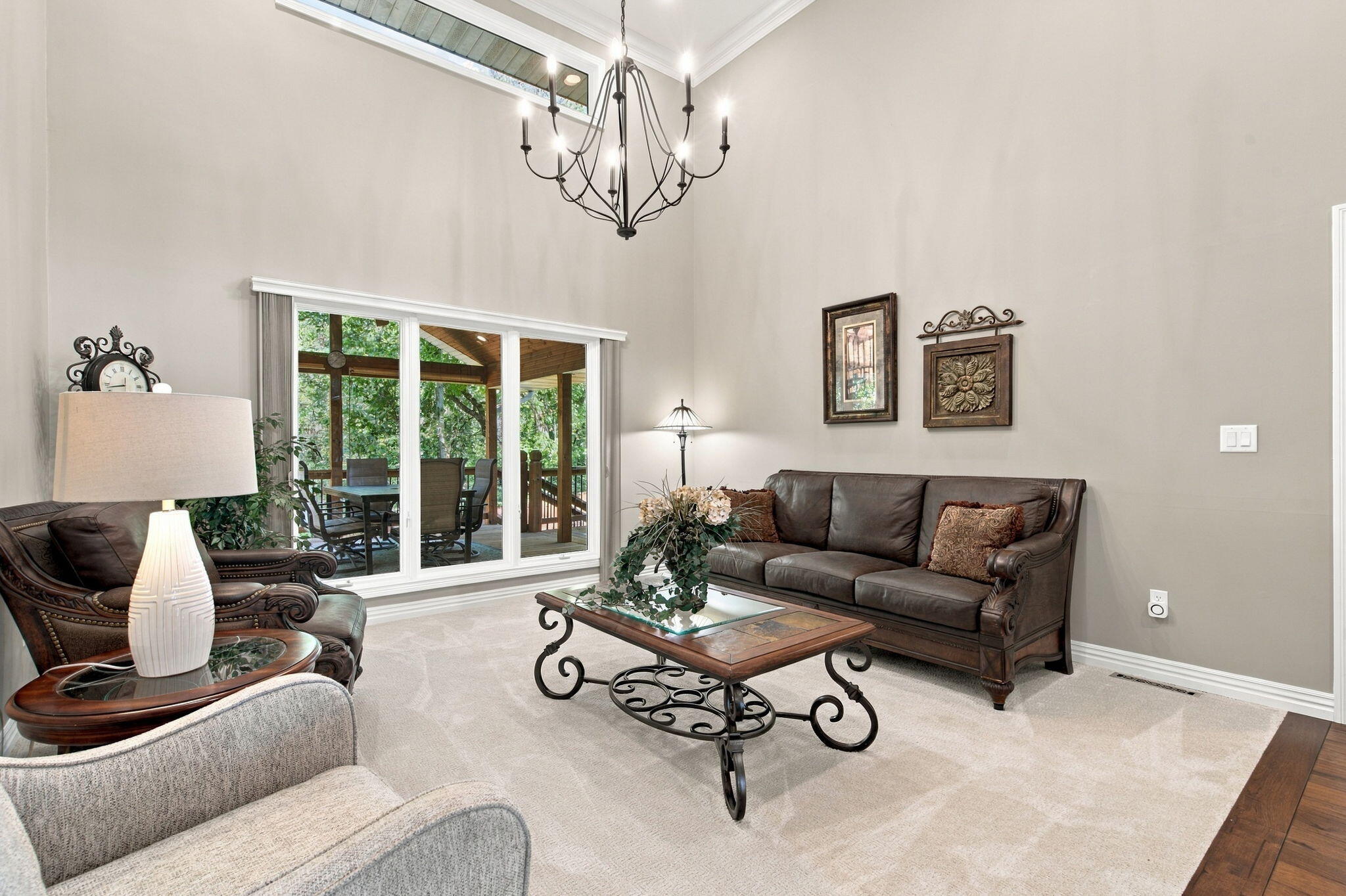 2113 S Pin Oak Drive