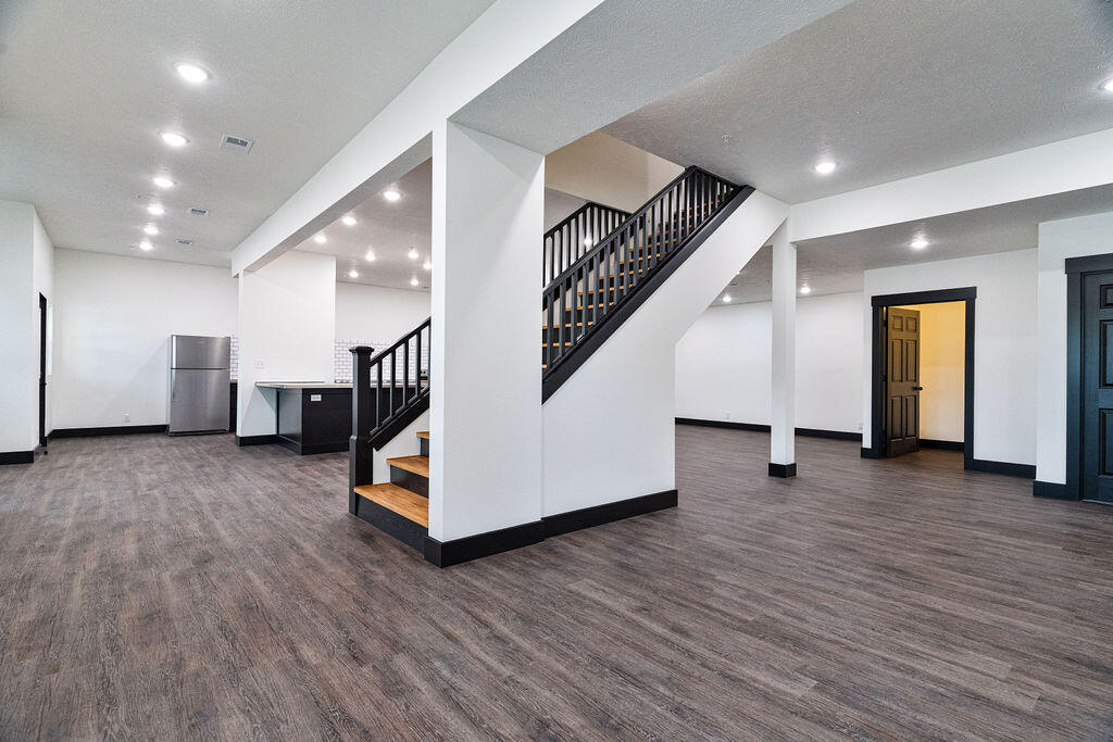 Stone-Not in List - Residential
