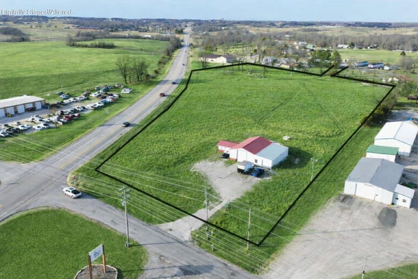 10088 FARM ROAD 2160, CASSVILLE, MO 65625 - Image 2c8835117995111f3fa00174d7d162de/1752153405