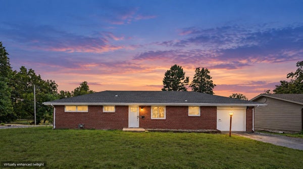 553 KING ST, MOUNT VERNON, MO 65712 - Image 2c8a41dd4022076f2453b51df43e089d/3242008297