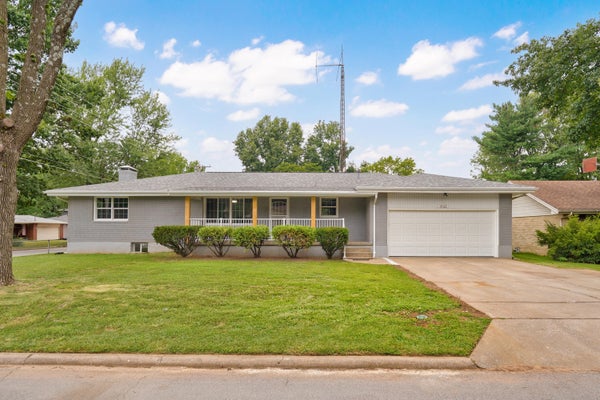 1963 S WESTWOOD AVE, SPRINGFIELD, MO 65807 - Image 2d0ef90ff5b9801d446734b7180dc9a6/3439809922
