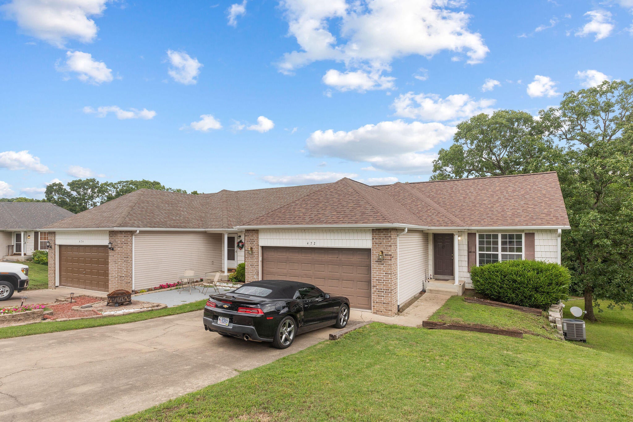 000 Woodland Drive E