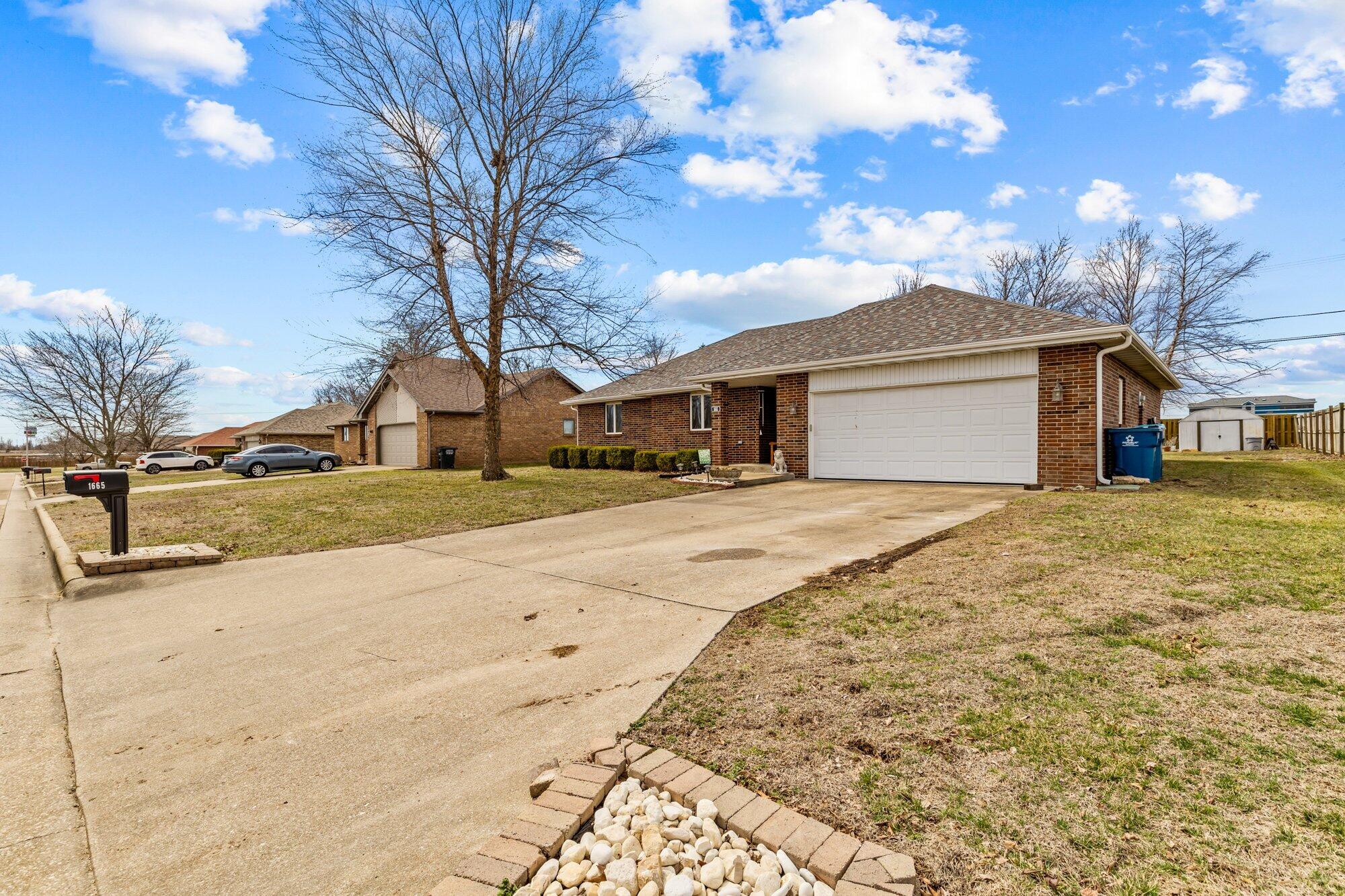 Lakewood Hills - Residential