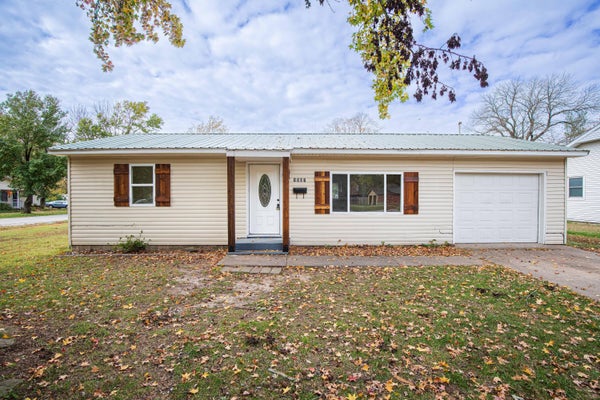 1507 CHERRY ST, LAMAR, MO 64759 - Image 2ee73235ebf73d0789ede997376e6a42/131641537