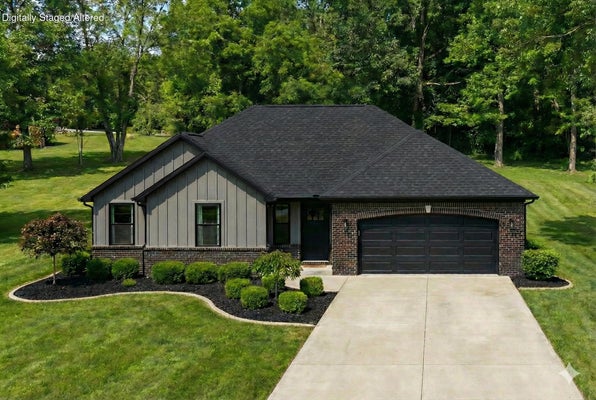131 E TEAKWOOD AVE, CLEVER, MO 65631 - Image 2f42bdc6548f9e4ac65a79aa932d9fdc/3273982630