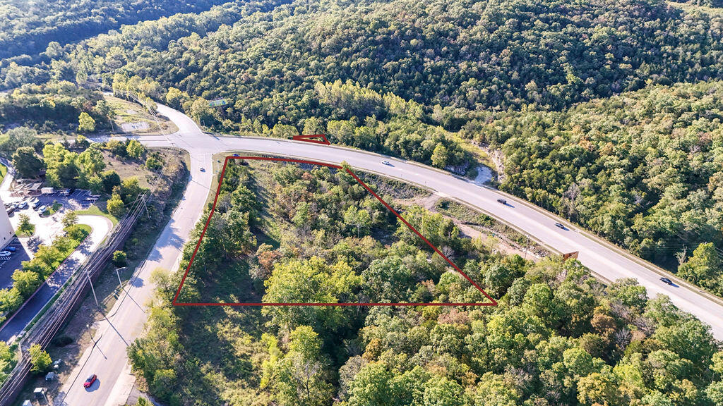 000 Shepherd Of The Hills Expressway 8 Parcels