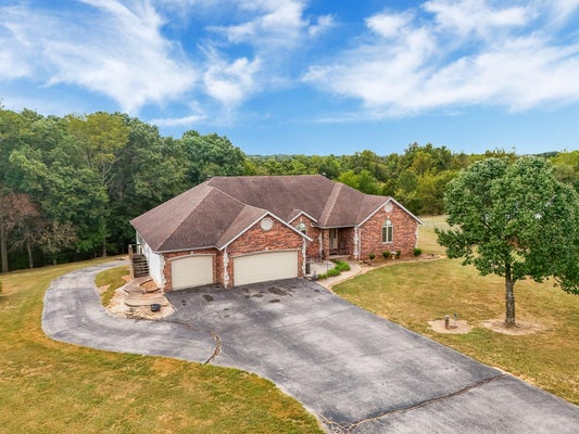 1818 W COUNTRY HILL LN, NIXA, MO 65714 - Image 3005b97a34619cd9ef83dcd3a0571ca9/2732749102