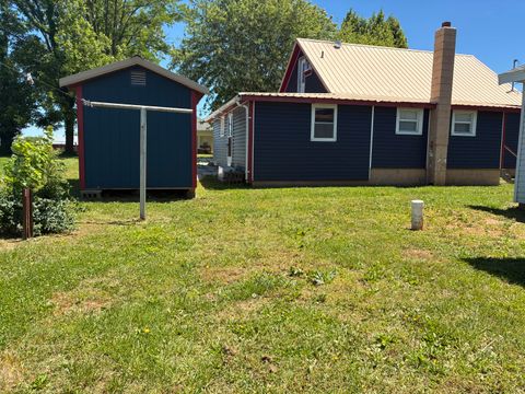 Photo of 111 Galyan Street, Stockton, MO 65785 (MLS # 60324121)