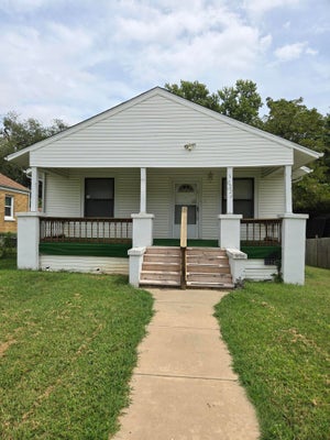1224 N BROADWAY AVE, SPRINGFIELD, MO 65802 - Image 33c9ed097306eef4e54de4155ffe94eb/1418523351