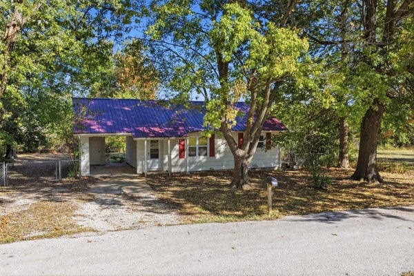 1405 W BENTON ST, BUFFALO, MO 65622 - Image 34088b2a1f336bade14feac75c623045/2215406187