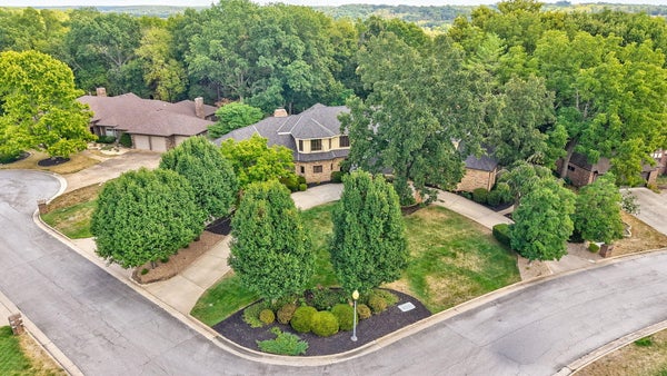 5110 S ROCHELLE AVE, SPRINGFIELD, MO 65804 - Image 35463613a47dfd33e3346b5ddf83909a/636479355