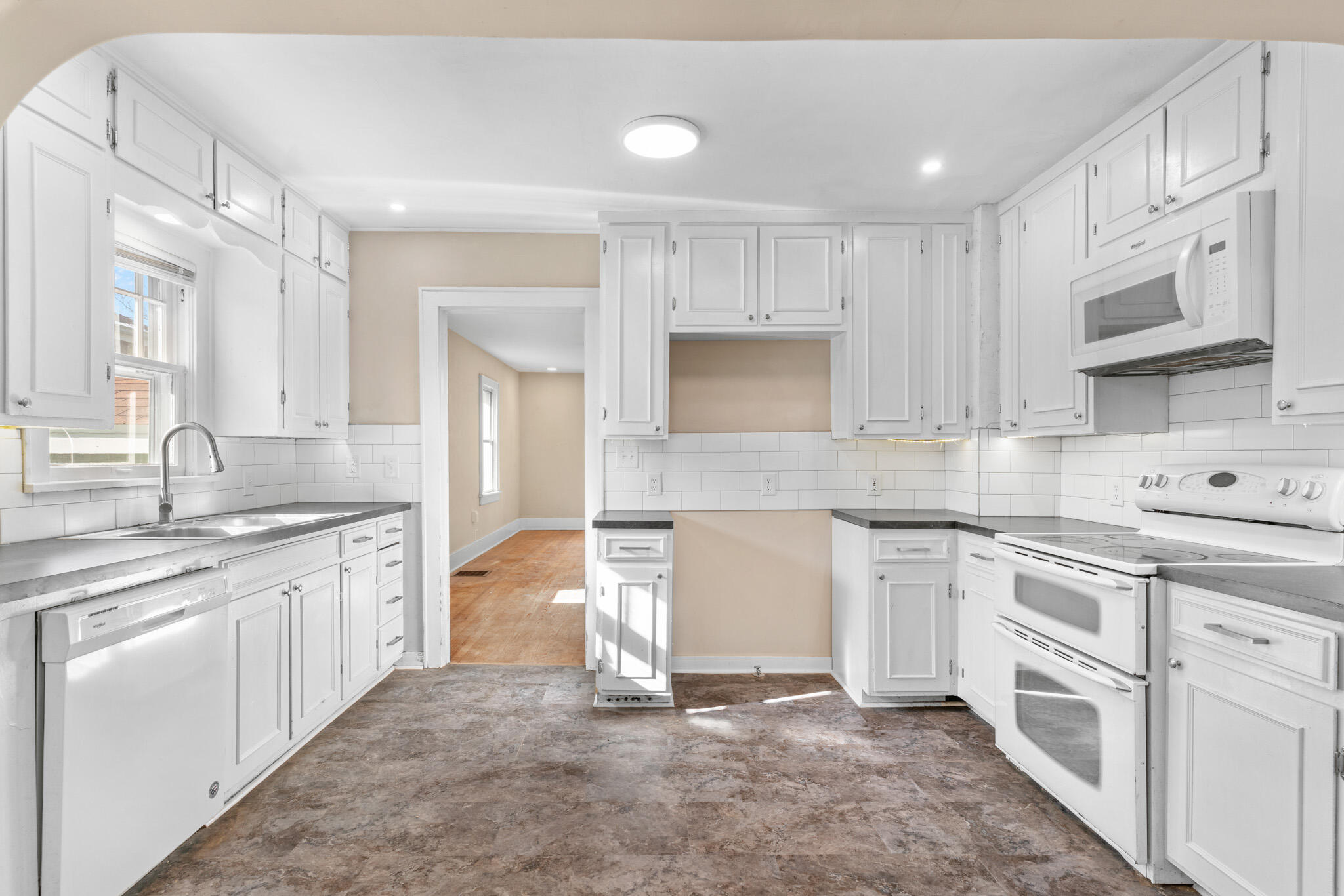 Ollis Brothers Woodland Hts - Residential
