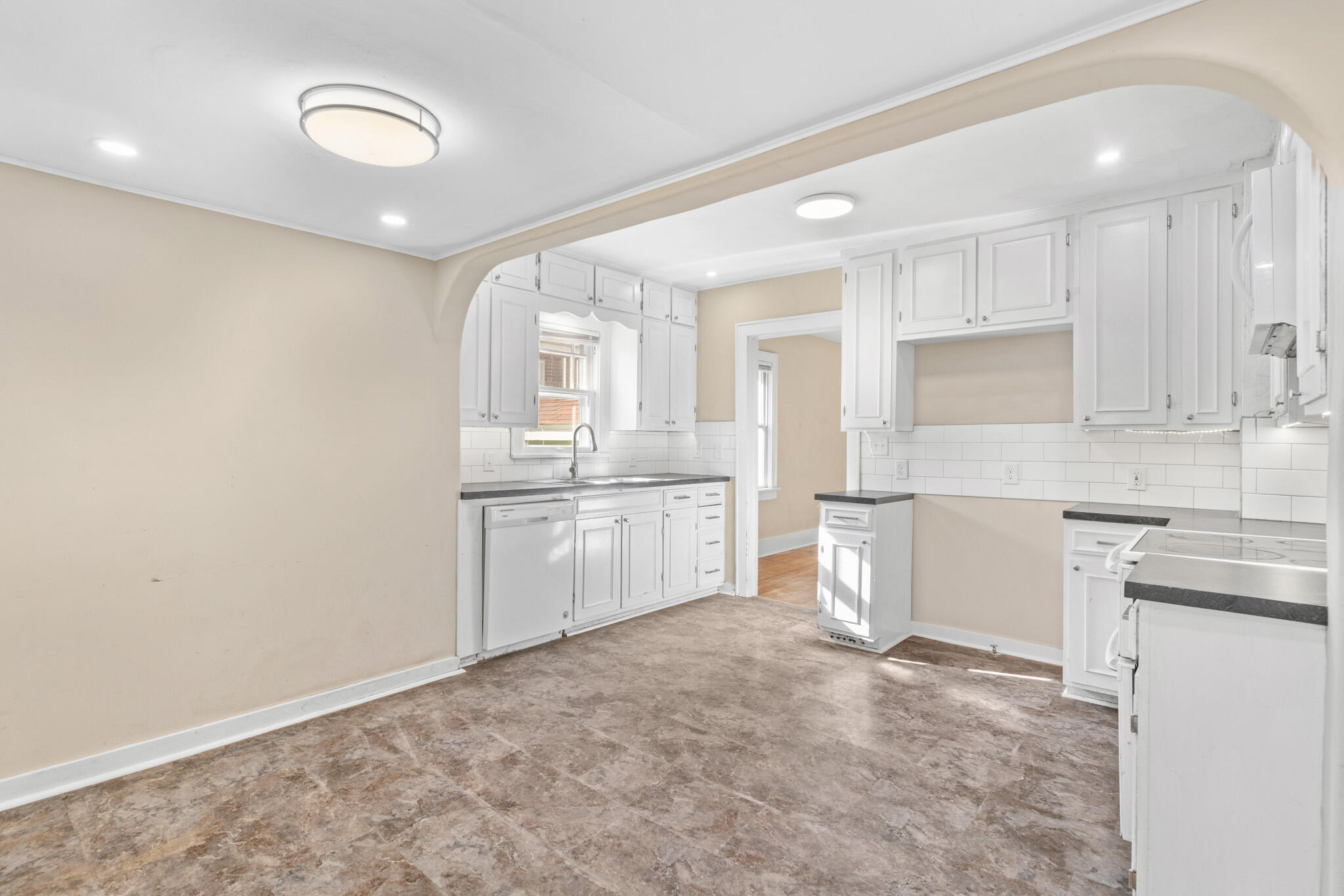 Ollis Brothers Woodland Hts - Residential