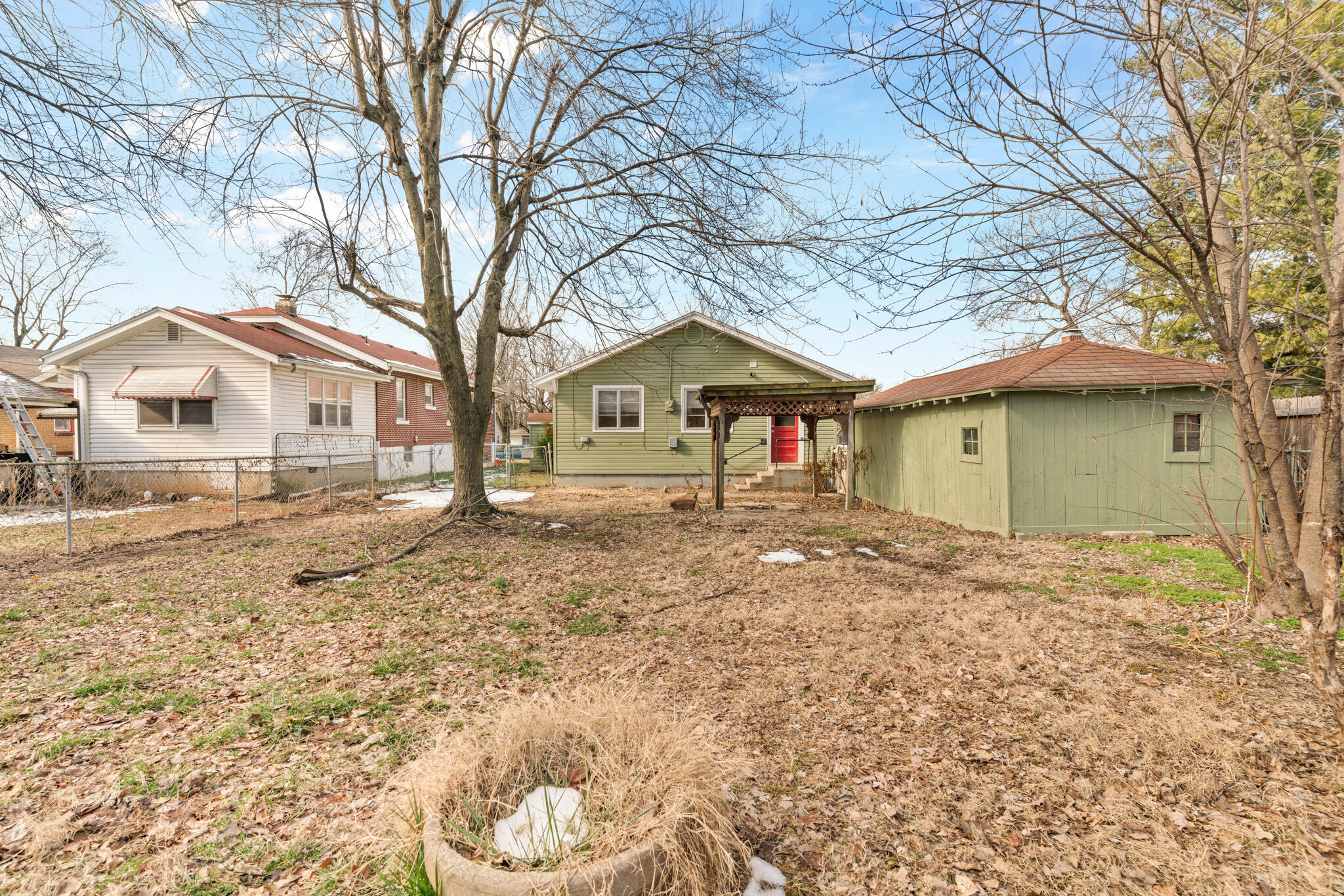 Ollis Brothers Woodland Hts - Residential