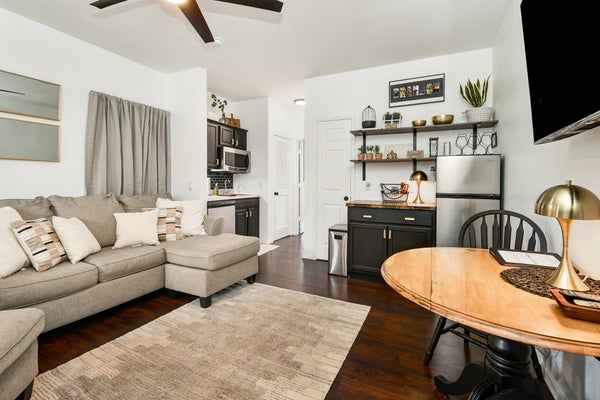 1001 GOLF DR APT 15, BRANSON WEST, MO 65737 - Image 3bbbc444cba2cfda57af3b0b289e4aa9/3035831582