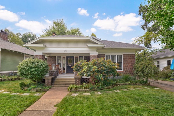 636 E DELMAR ST, SPRINGFIELD, MO 65807 - Image 3c1f18f75da0fd0e4bd85fce26b3e76b/1774393540