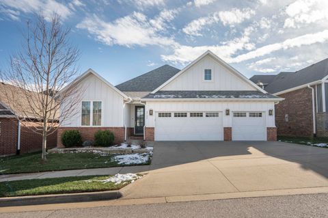 Photo of 3722 E Woodhue Street, Springfield, MO 65802 (MLS # 60311202)