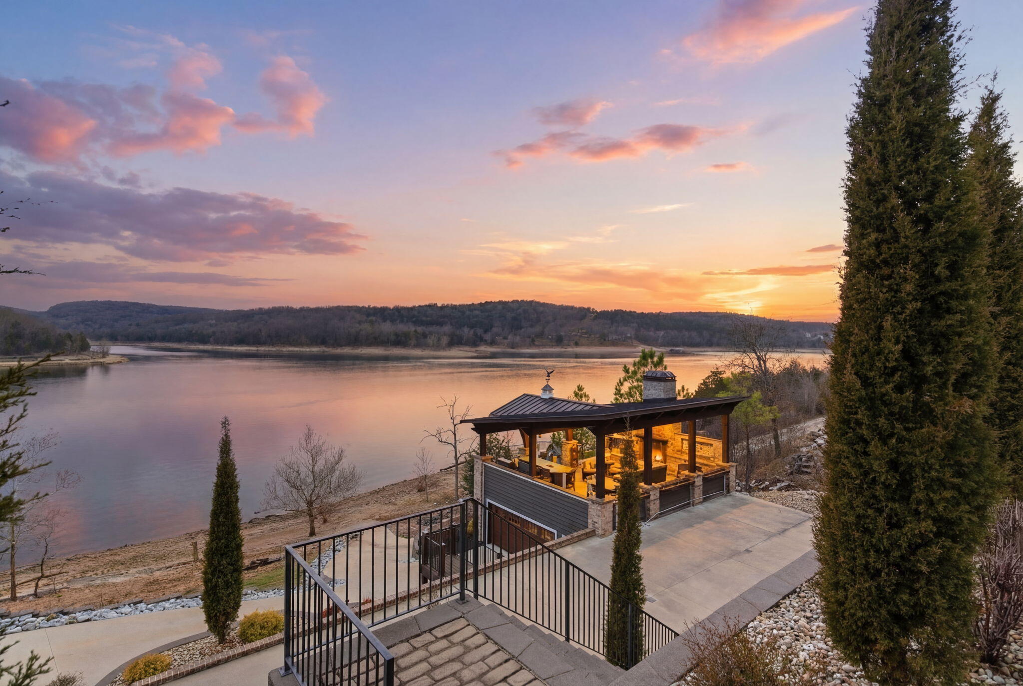 130 Sherwood Forest Lane