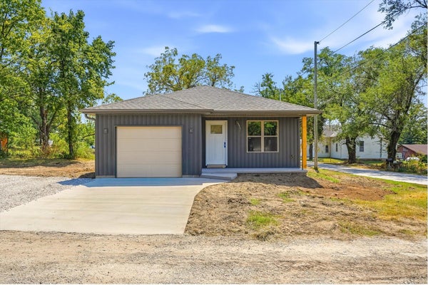 304 N CHURCH ST, EVERTON, MO 65646 - Image 3e70adf7539d8cf2b6200085fbd39c87/1858439341