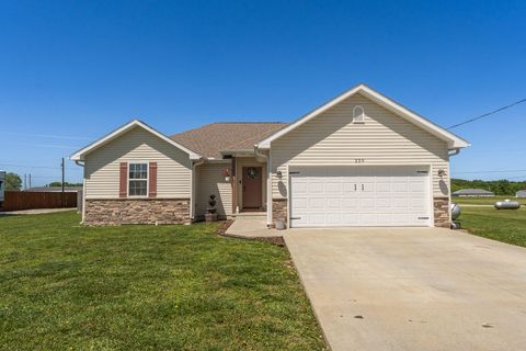 Photo of 229 Velma Drive, Seymour, MO 65746 (MLS # 60323761)
