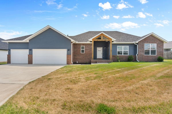 1312 S BIRCH AVE, SPRINGFIELD, MO 65802 - Image 4131e8294c83dbd1e729cd83579b9936/3485766943