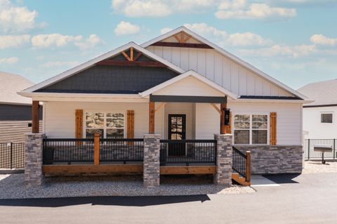 Photo of 40 Cindy Lane, Branson, MO 65616 (MLS # 60324468)