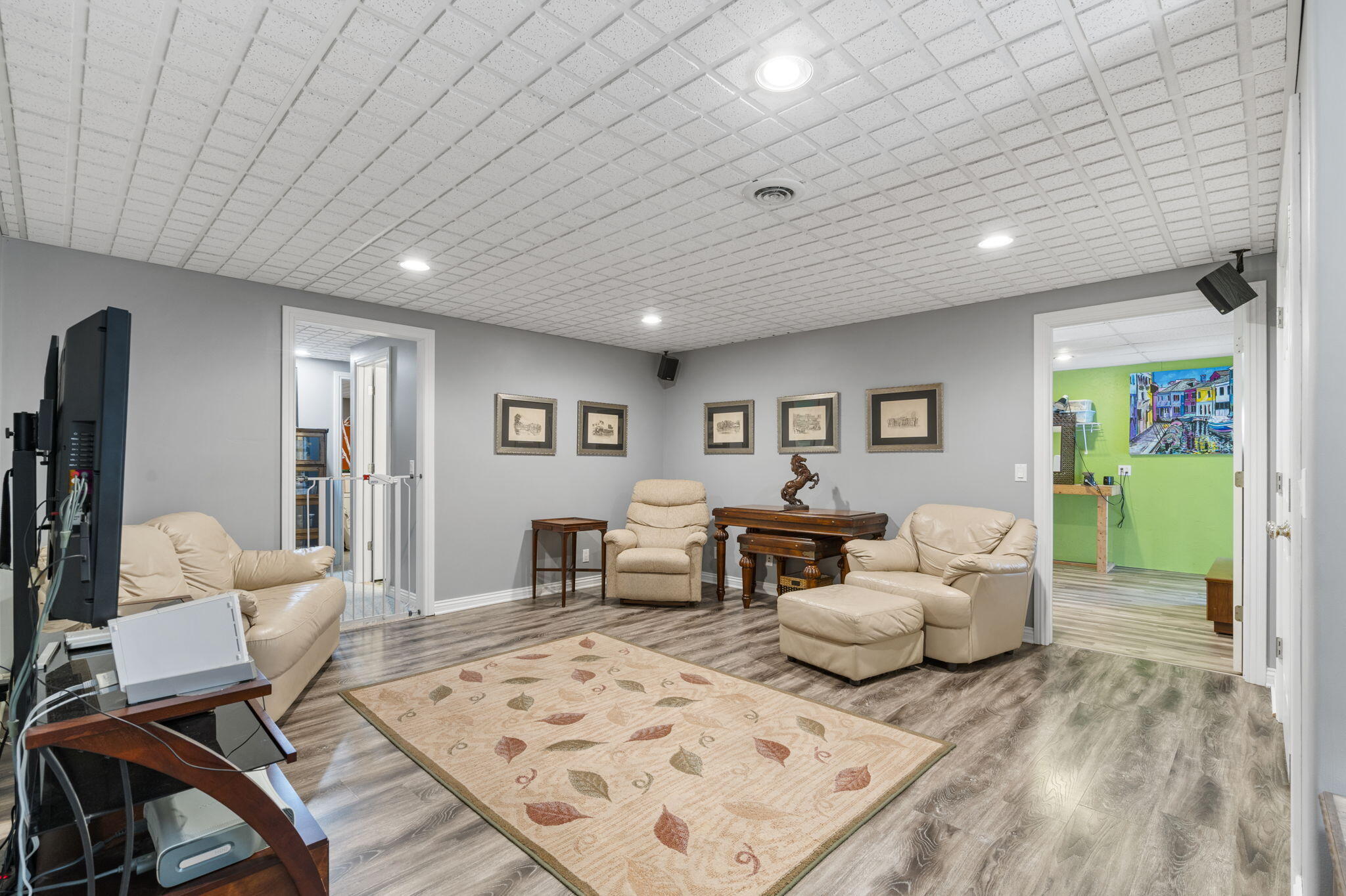 Marlborough Manor - Residential