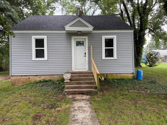 502 E LOCUST ST, STOCKTON, MO 65785 - Image 41f6a50dfbeea4a15c5e7b7eb1037dff/3198415723