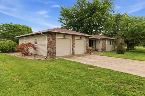 Photo of 708 Carlton Street, Mountain Grove, MO 65711 (MLS # 60324492)