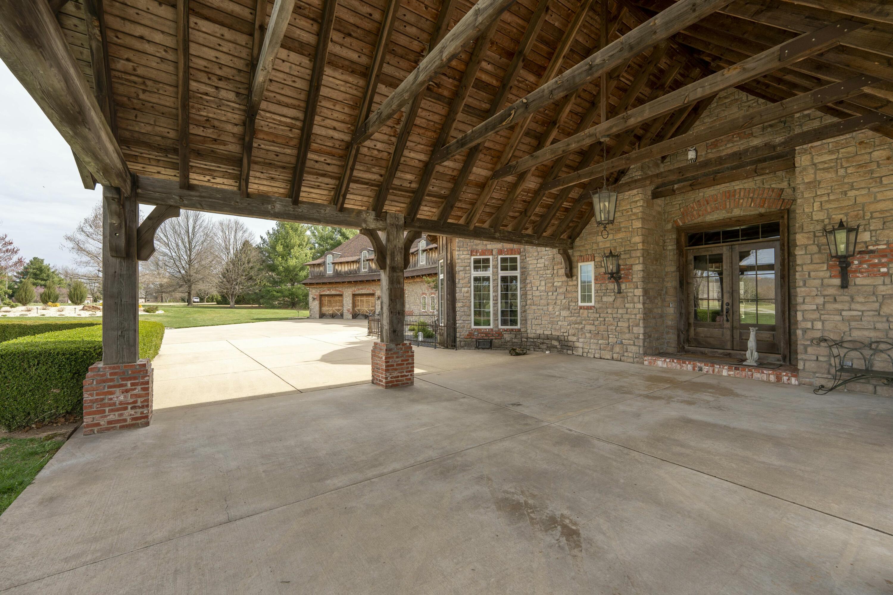 Natural Bridge Farms - Residential
