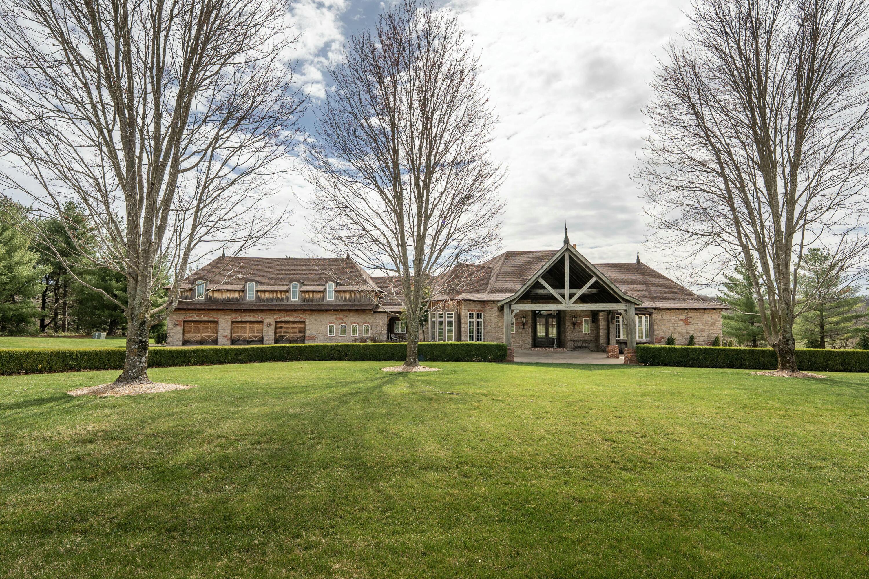 Natural Bridge Farms - Residential