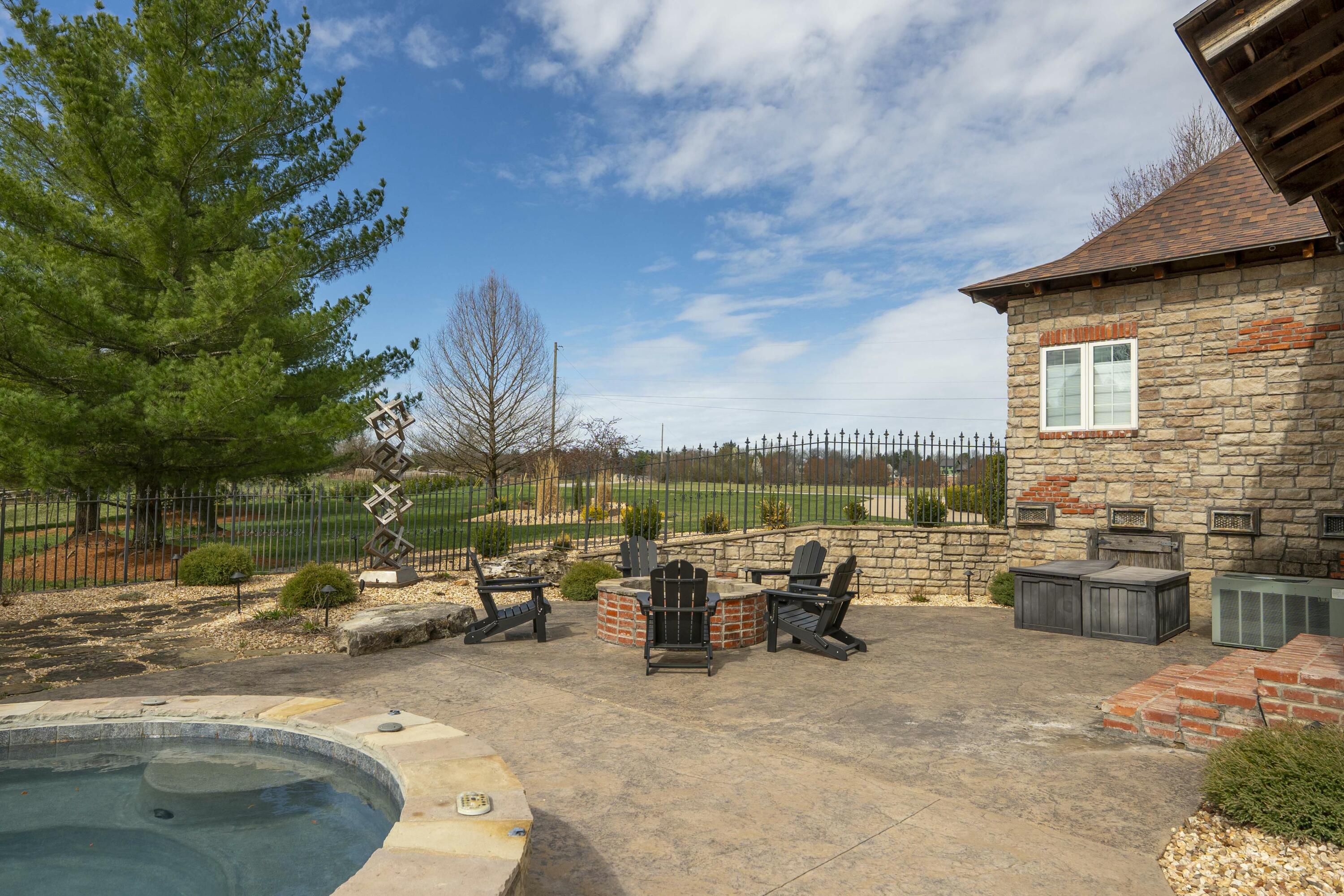 Natural Bridge Farms - Residential