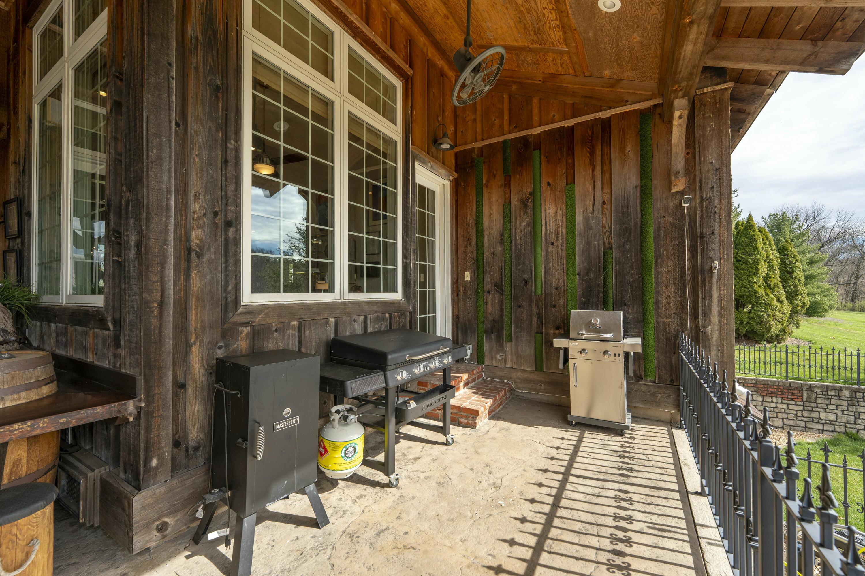 Natural Bridge Farms - Residential