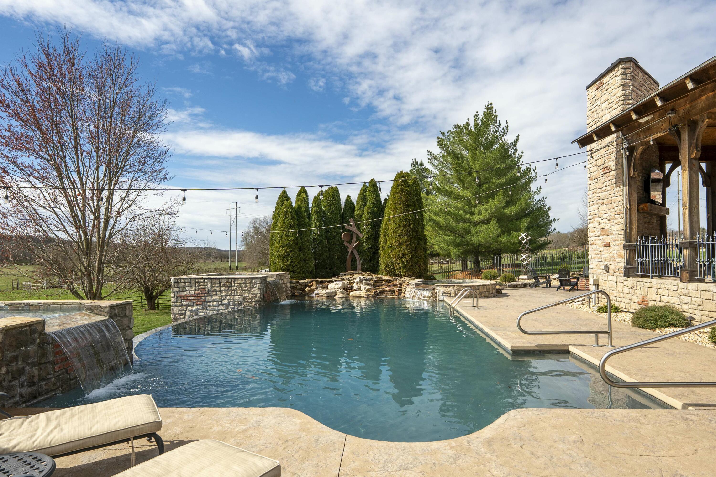 Natural Bridge Farms - Residential
